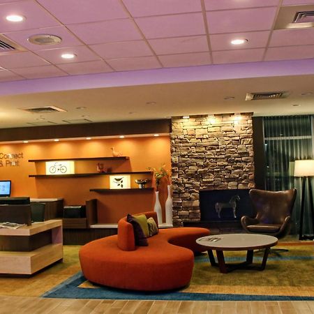 Fairfield Inn & Suites By Marriott Reading Wyomissing Exterior photo